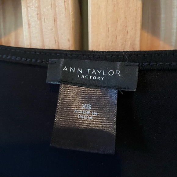 AnnTaylor Factory Long Sleeve - Picture 3 of 3